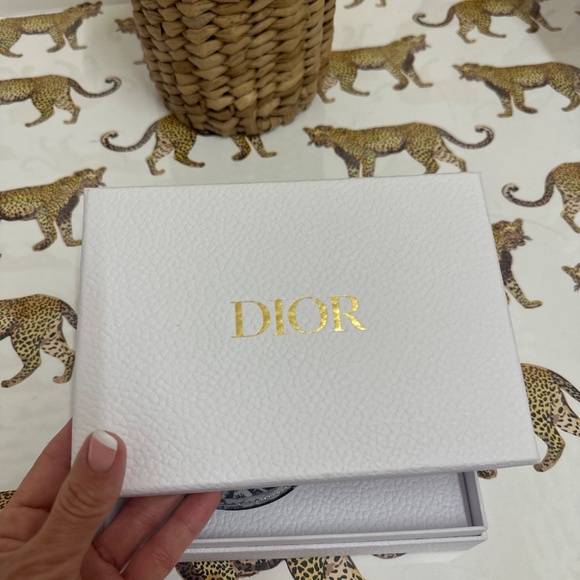 DIOR Authentic Gift with purchase coin case and Miss Dior perfume - Picture 2 of 6
